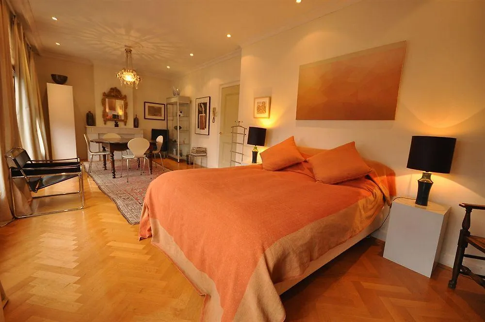 De Verrassing Bed & Breakfast Utrecht Netherlands