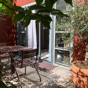 2* Bed & Breakfast Zocher6 A Monumental Town House In The Center